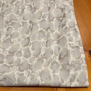 Unused! PB TEEN (Pottery Barn) *Twin* Metallic Printed 100% Cotton Flat Sheet